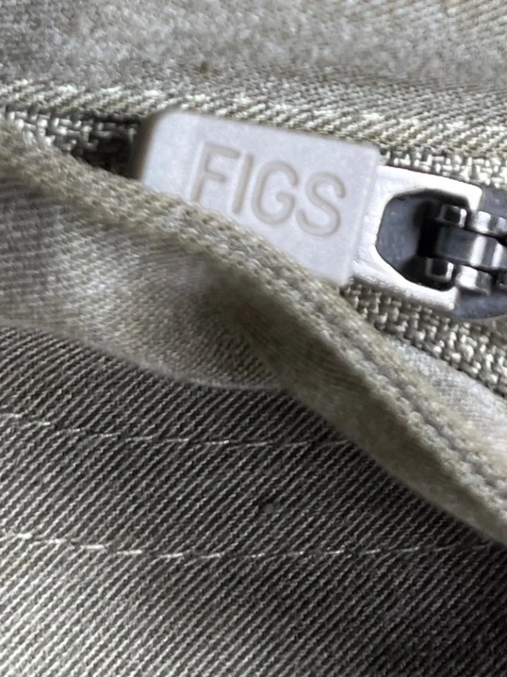 Figs MENS Cairo Heathered Olive (PO# 1449) Scrub Pants Size S NWOT